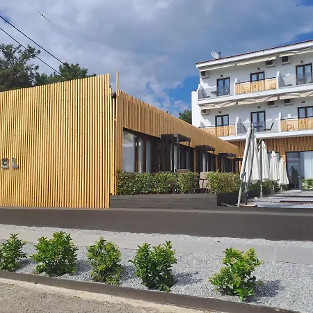 卡帕西海滩酒店 2* 佩弗卡里