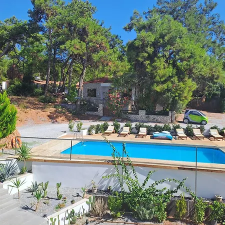 Kapahi Ξενοδοχείο Πευκάρι