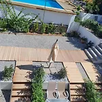 Kapahi Hotel