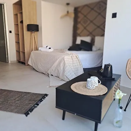 Szálloda Kapahi Pefkári